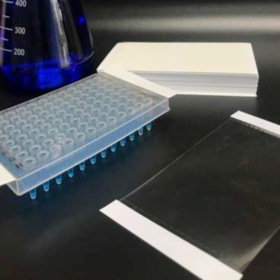 PCR-Folie (Sterk Klevend, Dubbele Scheurrand) | Zelfklevend